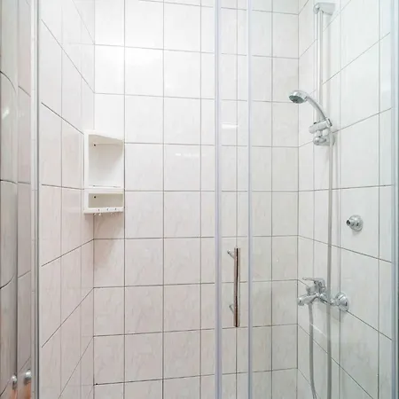 Studio In 46223 Apartman *